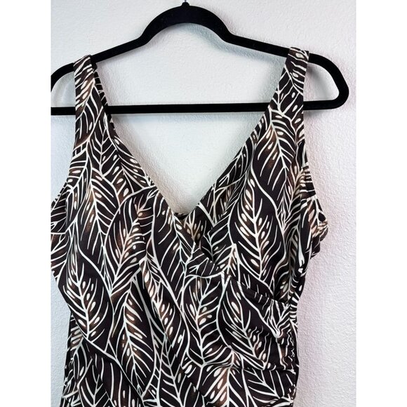 Lands' End women's 18 brown leaf patterned faux wrap one piece swimsuit‎ - Picture 2 of 8